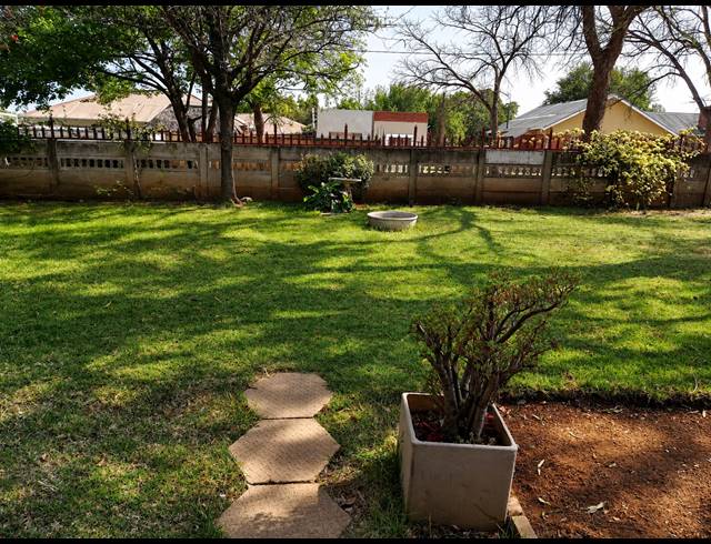 3 BEDROOM HOUSE FOR SALE IN VANDERBIJLPARK CW 6